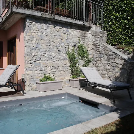 别墅 Roseo - View With Private Pool